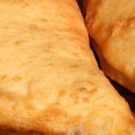 La pizza frita, el emblema de Spaccanapoli Da Daniele en Barcelona