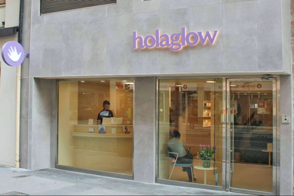 Holaglow redefine la belleza con sus ‘match points’; excelencia, precisión y digitalización