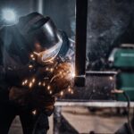 Solda Electric subraya el papel clave de las chaquetas de soldador en la protección durante trabajos de soldadura