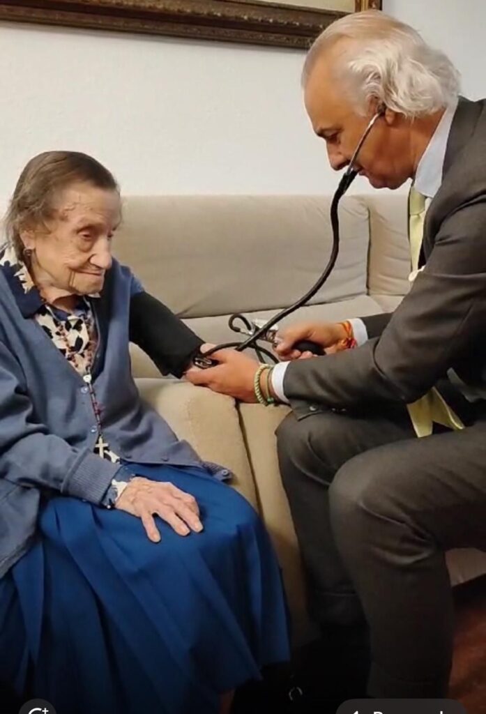 La bomba demográfica de la longevidad se intensifica en España de la mano del gurú, doctor Manuel de la Peña