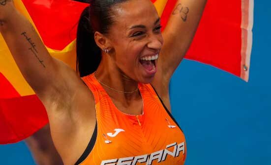 Ana Peleteiro, un día de felicidad y reconocimiento a una atleta excepcional