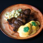 Inti de Oro habla del bocado más audaz de la cocina peruana: el Anticucho
