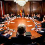 La relación directa de Feijóo con Merz, una cuestión que preocupa y debilita a Sánchez