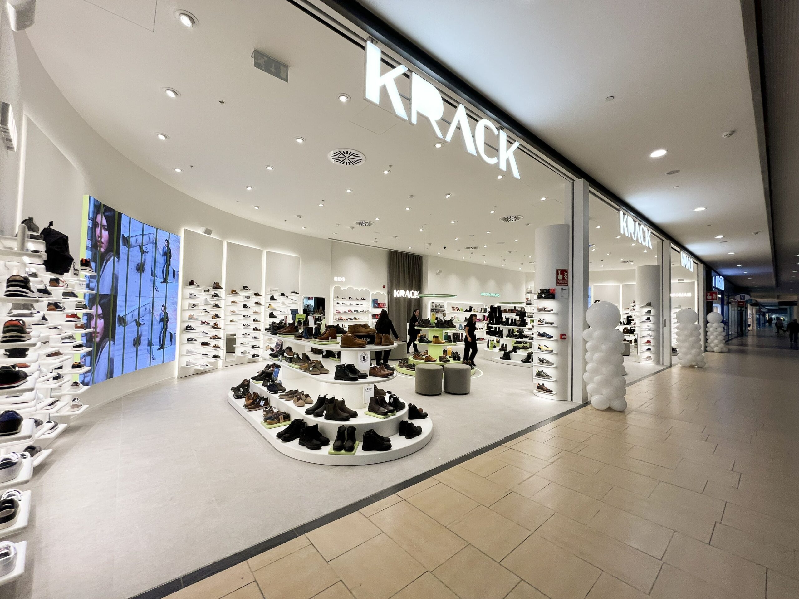 Krack, el gigante del calzado español, acelera su expansión nacional con Tormo Franquicias Consulting Krack, el gigante del calzado español, acelera su expansión nacional con Tormo Franquicias Consulting