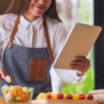 La seguridad alimentaria es una responsabilidad de los negocios de restauración, por Santa Food Guardianas Sanitarias