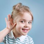 El 75% los problemas auditivos en niños están presentes en el momento del nacimiento