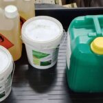 Almacenamiento eficiente de barnices y adhesivos en la industria del calzado