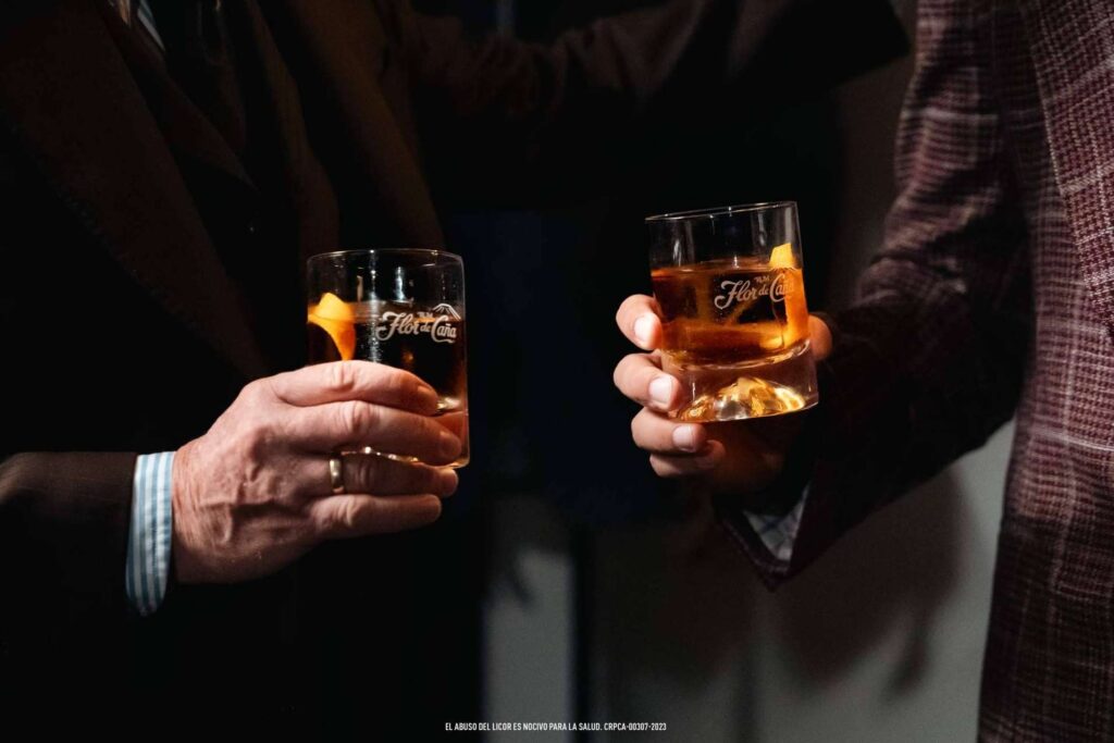 El mejor regalo del Día del Padre con 2×1 en la Flor de Caña Experiencia