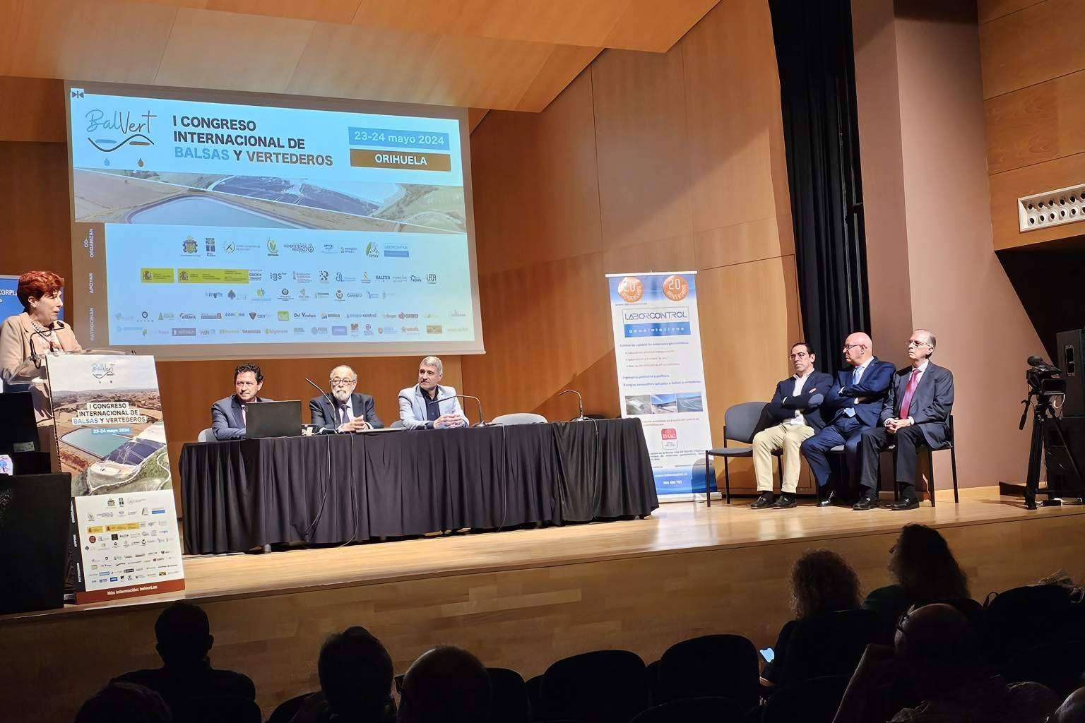 BalVert 25 incorpora este año la sección de edificación con impermeabilización de sótanos y cubiertas BalVert 25 incorpora este año la sección de edificación con impermeabilización de sótanos y cubiertas