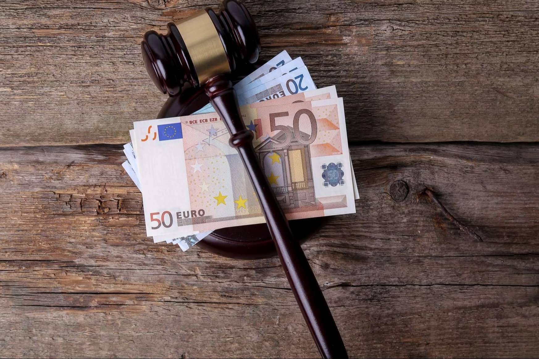 El compliance; Una solución útil a un contexto mercantil incierto El compliance; Una solución útil a un contexto mercantil incierto