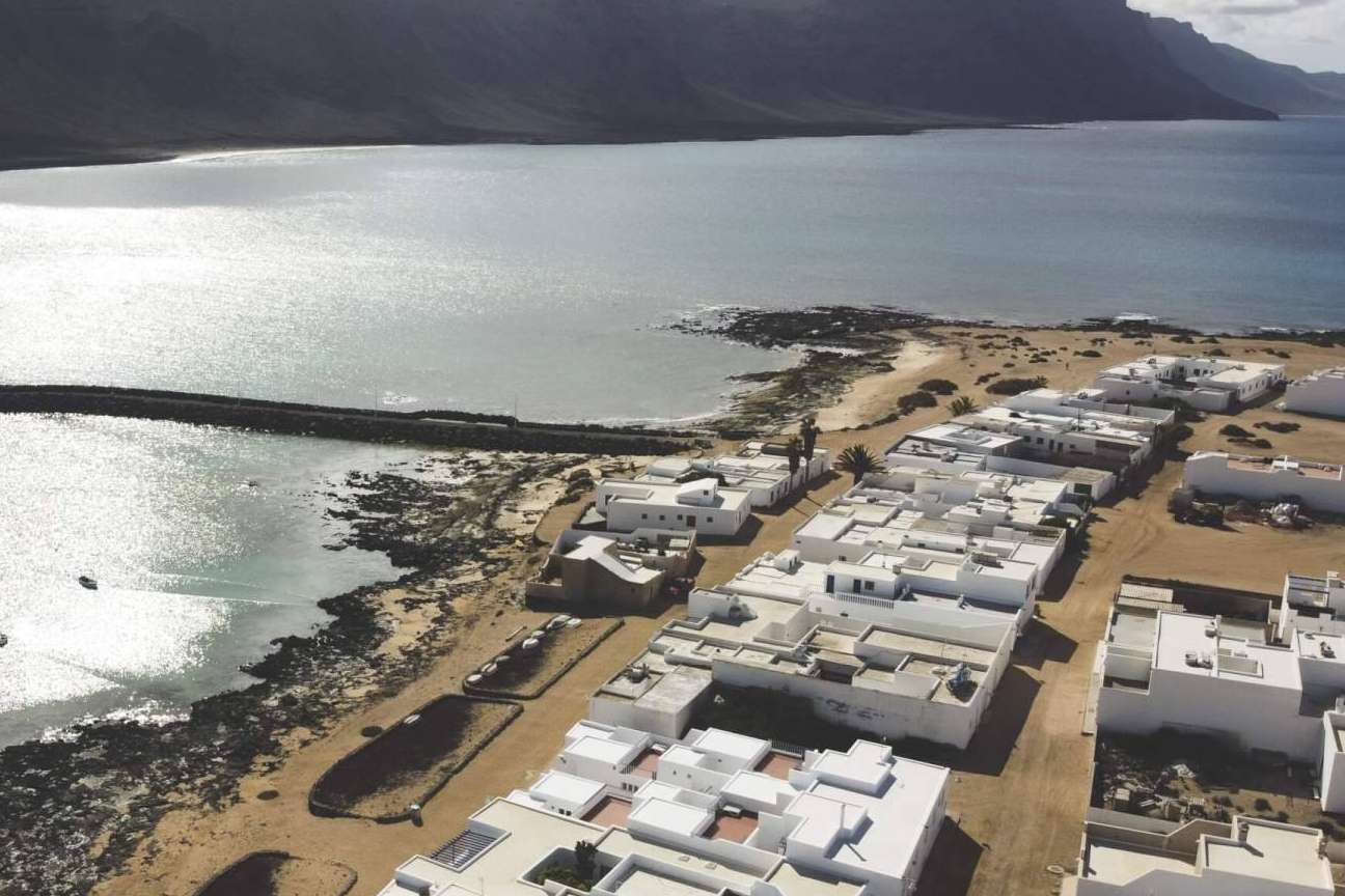 Suministros Orduña impulsa la independencia energética de la isla La Graciosa con energía solar Suministros Orduña impulsa la independencia energética de la isla La Graciosa con energía solar