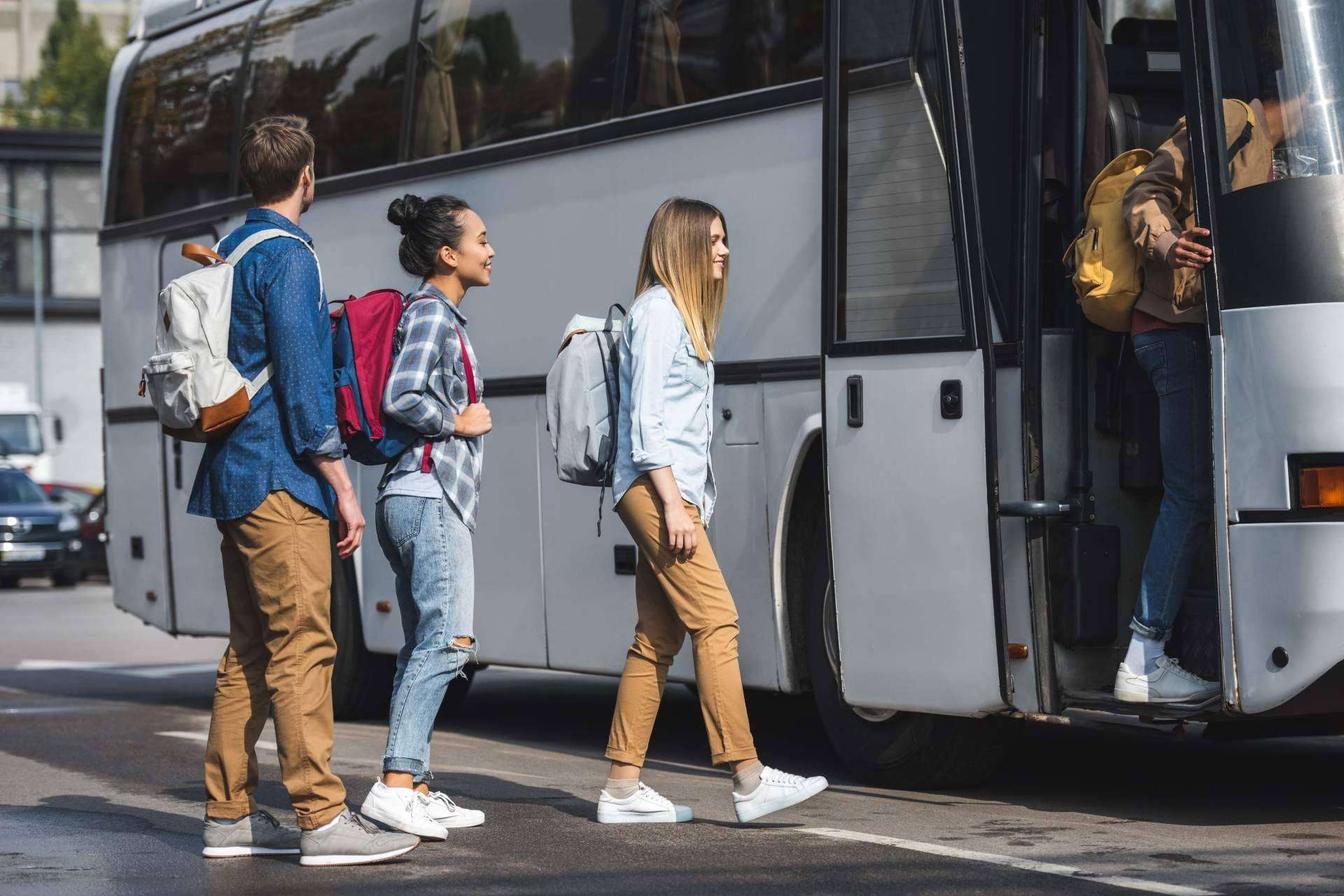 La necesidad de un abogado Internacional en el transporte turístico; Protección para viajeros en autobuses, barcos y más La necesidad de un abogado Internacional en el transporte turístico; Protección para viajeros en autobuses, barcos y más