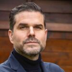 Estrategia y liderazgo flexible, el impacto del CEO por horas en los negocios