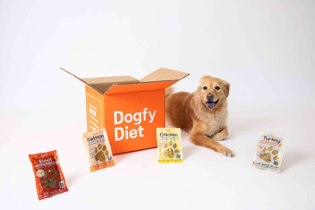Dogfy Diet ofrece planes de alimentación personalizados para perros, mejorando su salud y bienestar