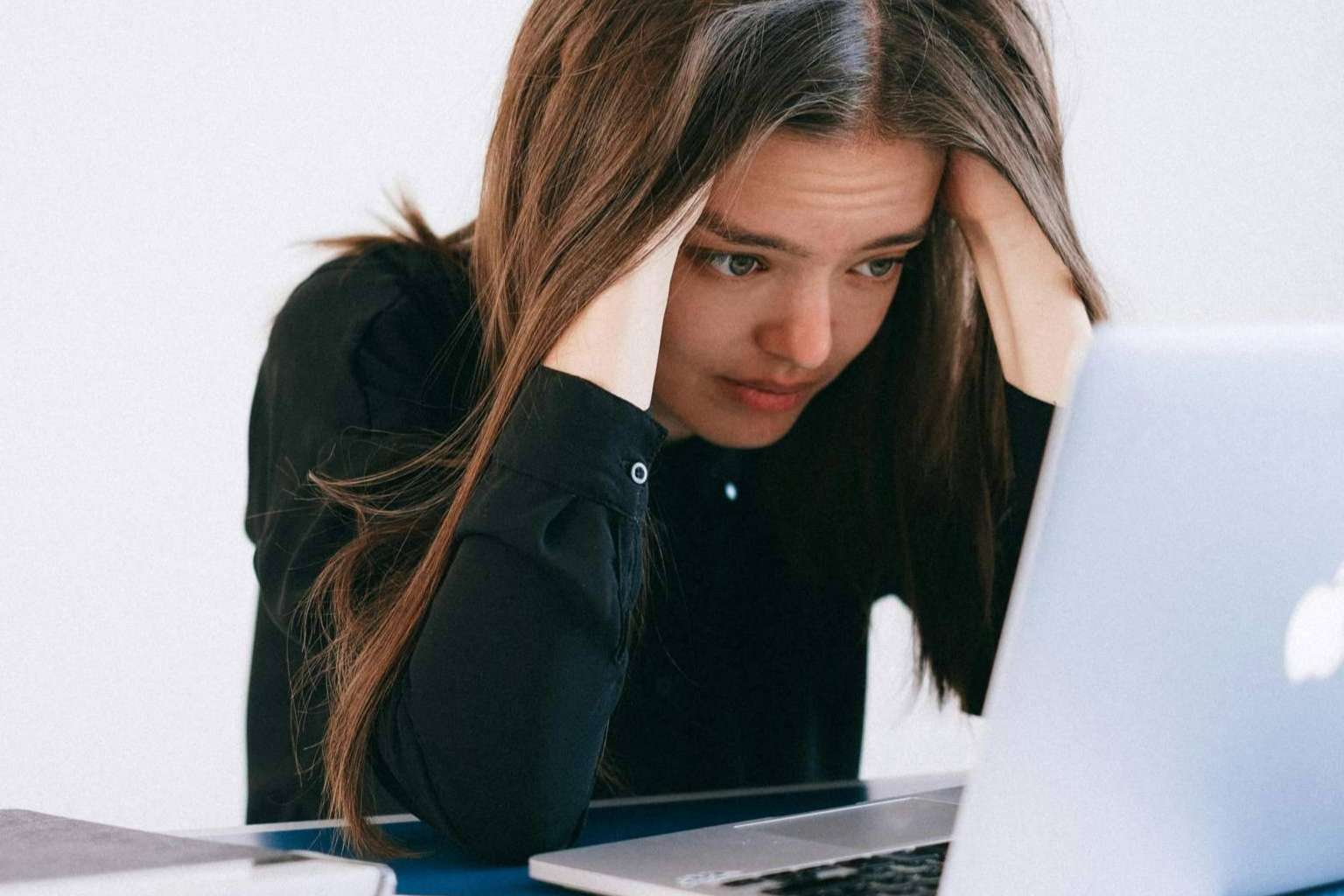 Despido improcedente; cómo identificarlo y qué hacer según abogados especializados