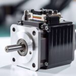 El servomotor optimiza el rendimiento de las máquinas de envasado industrial