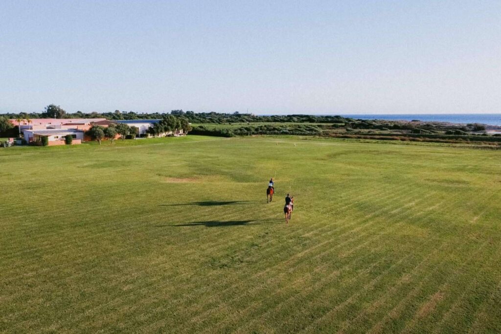 Trafalgar Polo Club; Exclusivos alojamientos de lujo frente al mar en la espectacular Costa de Cádiz