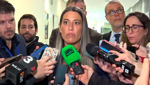 Tempestad política por mercadeo de menores entre Sanchez y Junts