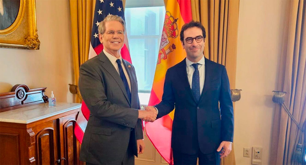 Scott Bessent, seco con Carlos Cuerpo y el error de Sánchez de prioridad a Xi Jinping Scott Bessent, seco con Carlos Cuerpo y el error de Sánchez de prioridad a Xi Jinping
