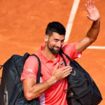 Un Djokovic errático cae ante Arnaldi en su estreno en el Mutua Madrid Open