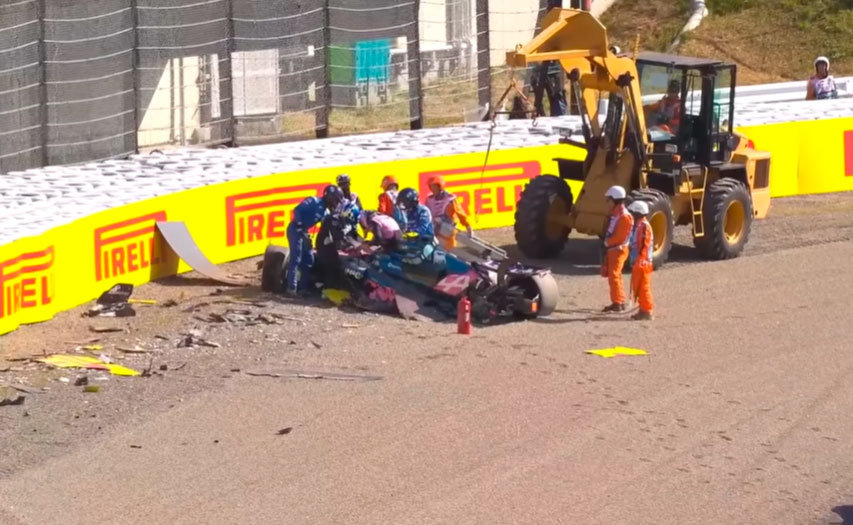 Brutal accidente de Doohan en el circuito de Suzuka donde los McLaren siguen intratables