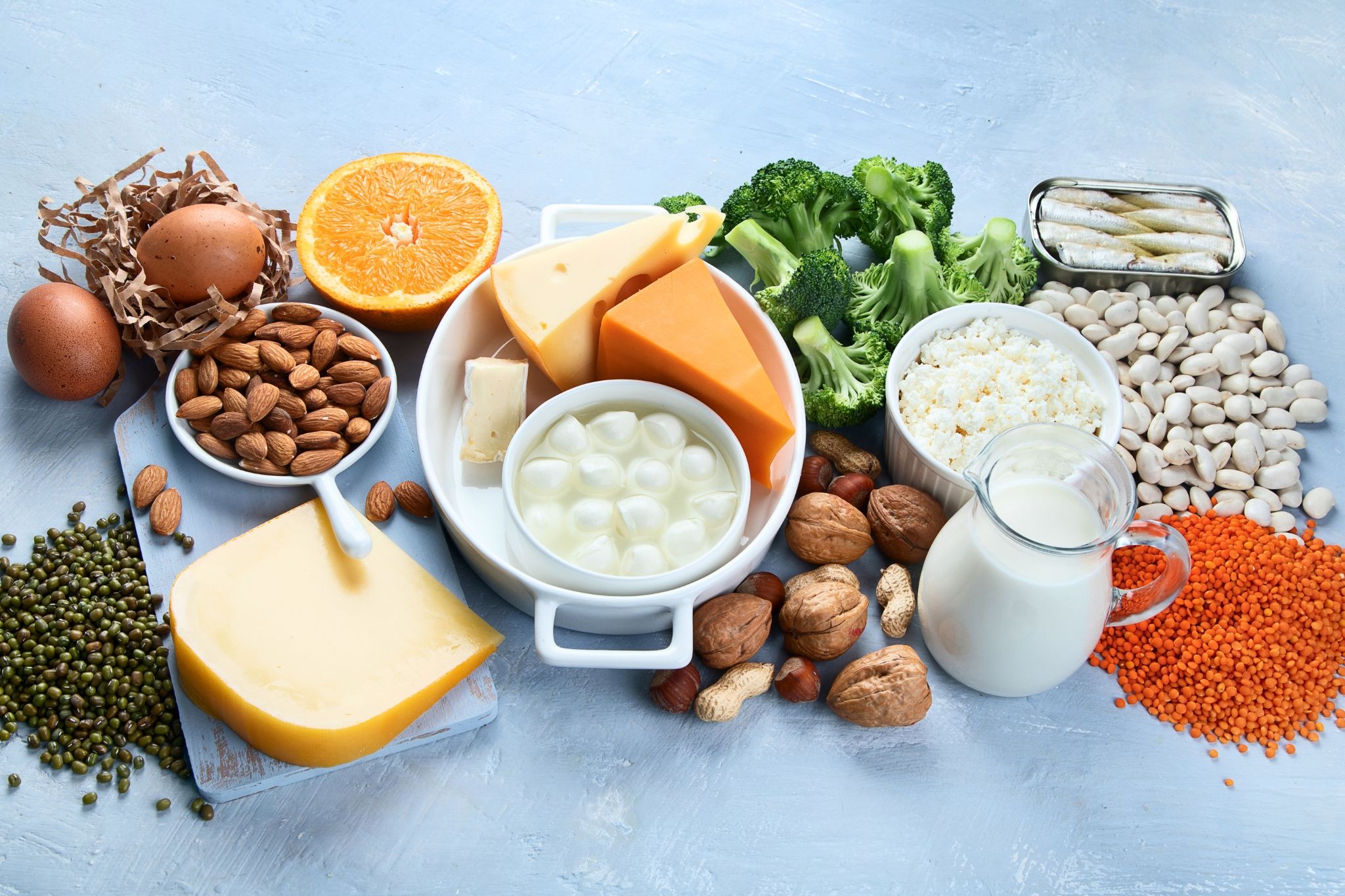 Eider Sánchez, nutricionista de Policlínica Gipuzkoa: “Los alimentos ricos en calcio, zinc, magnesio y proteínas son clave en la prevención de la osteoporosis”