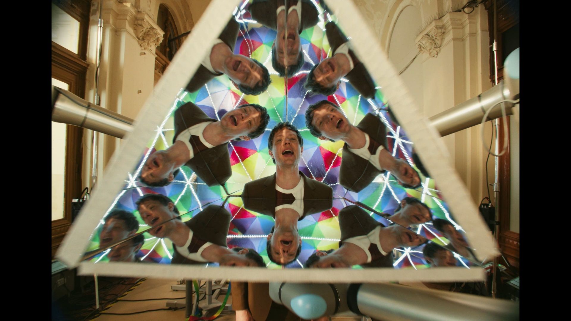 SpecialGuestX impulsa la magia tecnológica detrás de “Love”, el nuevo videoclip de OK Go SpecialGuestX impulsa la magia tecnológica detrás de “Love”, el nuevo videoclip de OK Go