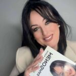 María Marín Murillo rompe esquemas con una guía audaz sobre relaciones de élite; ´Menos es Más´