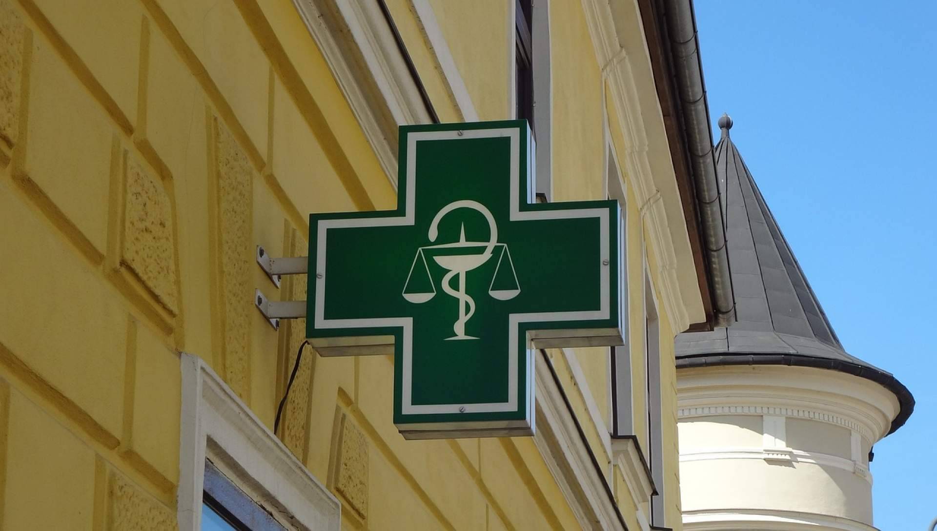 Farmacias que modernizan sus servicios para mejorar la atención al cliente Farmacias que modernizan sus servicios para mejorar la atención al cliente