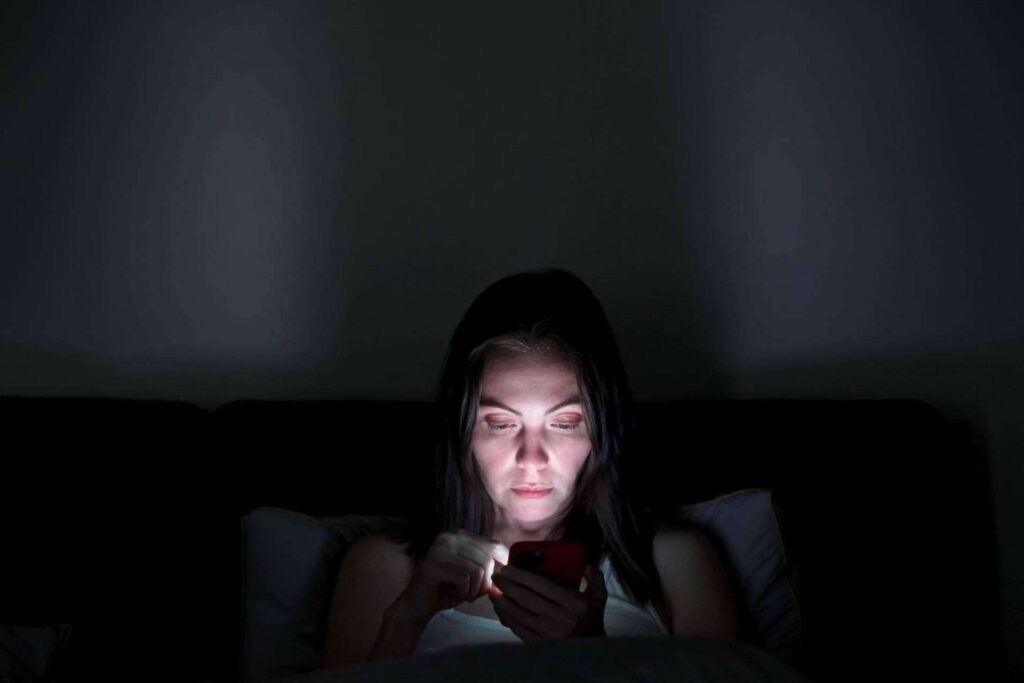 Adicción digital; cuando el móvil se convierte en una dependencia peligrosa