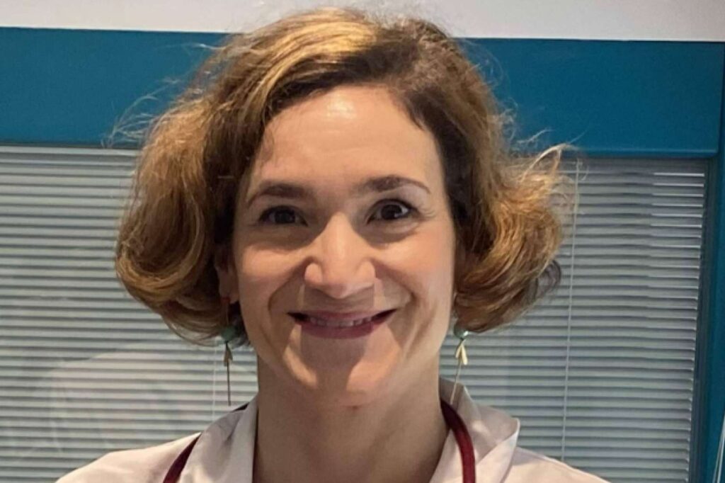 La Dra. Olga García Gómez integra medicina convencional y terapias complementarias para una atención holística