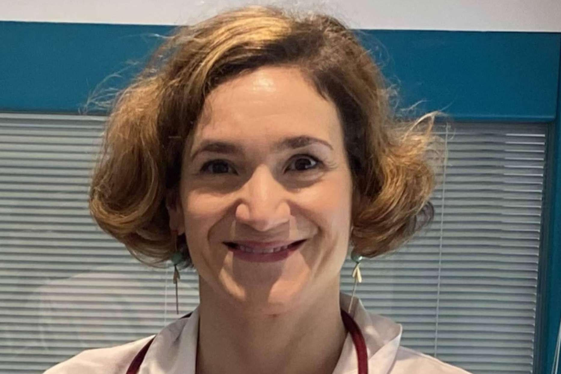 La Dra. Olga García Gómez integra medicina convencional y terapias complementarias para una atención holística