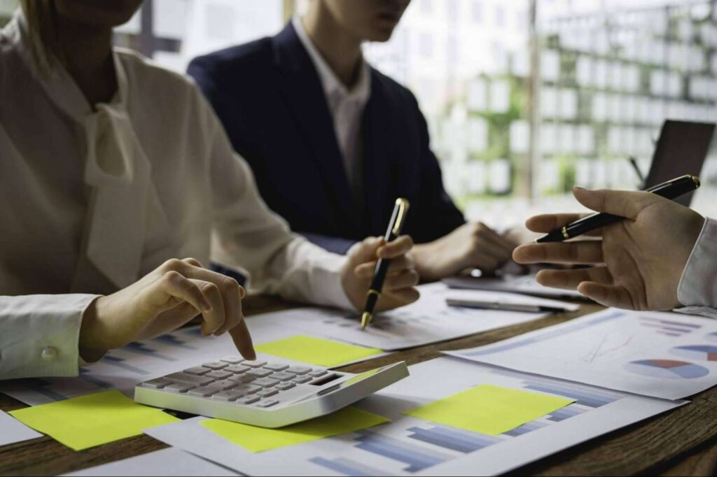 Errores fiscales más comunes al empezar una empresa y cómo evitarlos