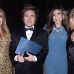 Natalia Denegri premiada en la American Patriots Gala, junto al presidente Javier Milei y Kristi Noem