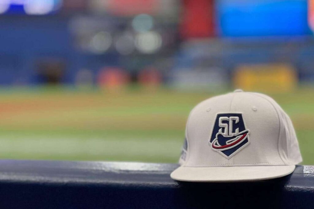 Swing Completo, la voz del béisbol cubano en Grandes Ligas durante más de 15 años
