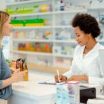 Farmacéuticos en busca de titularidad encuentran en la formación una herramienta decisiva