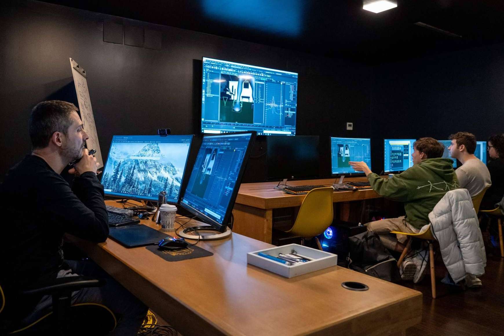 De las aulas a ArtStation; cómo UArts prepara a los artistas del futuro para brillar en la industria De las aulas a ArtStation; cómo UArts prepara a los artistas del futuro para brillar en la industria