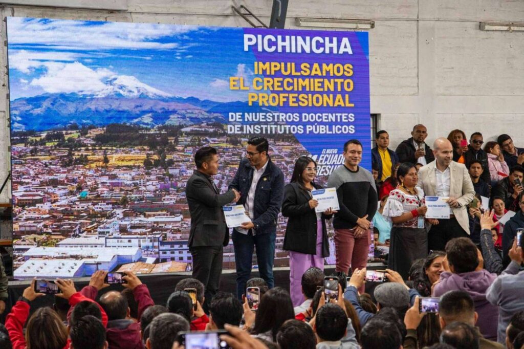 World Literacy Organization felicita al presidente Daniel Noboa por su reelección