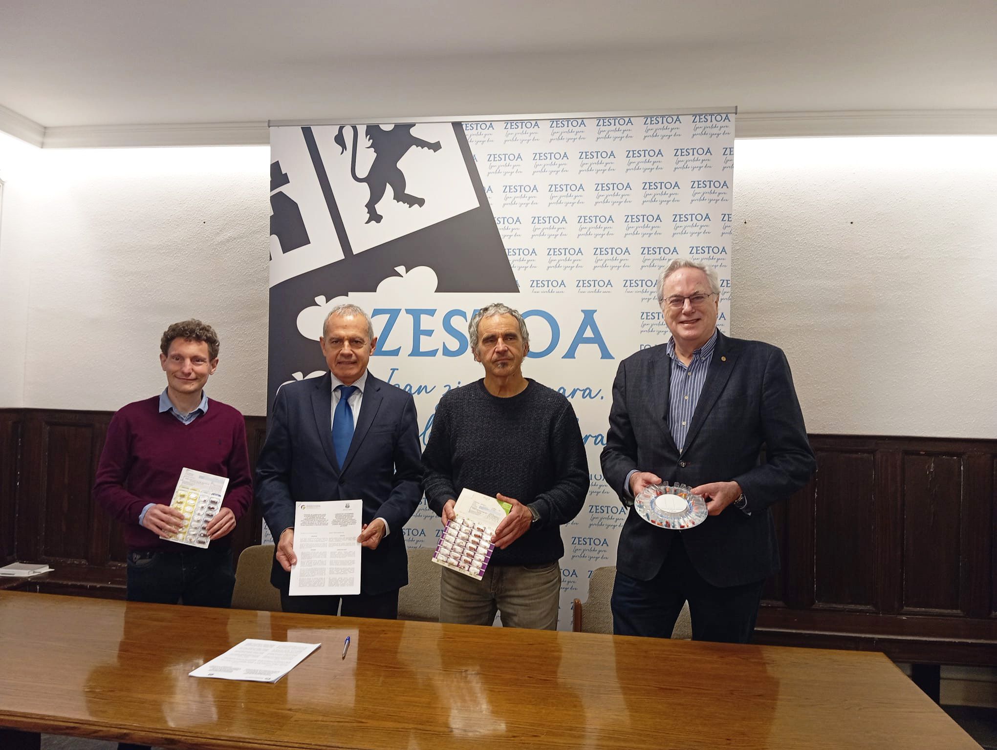 Zestoa se suma al Programa que mejora el uso de medicamentos entre personas usuarias del servicio de ayuda domiciliaria y los servicios sociales del municipio