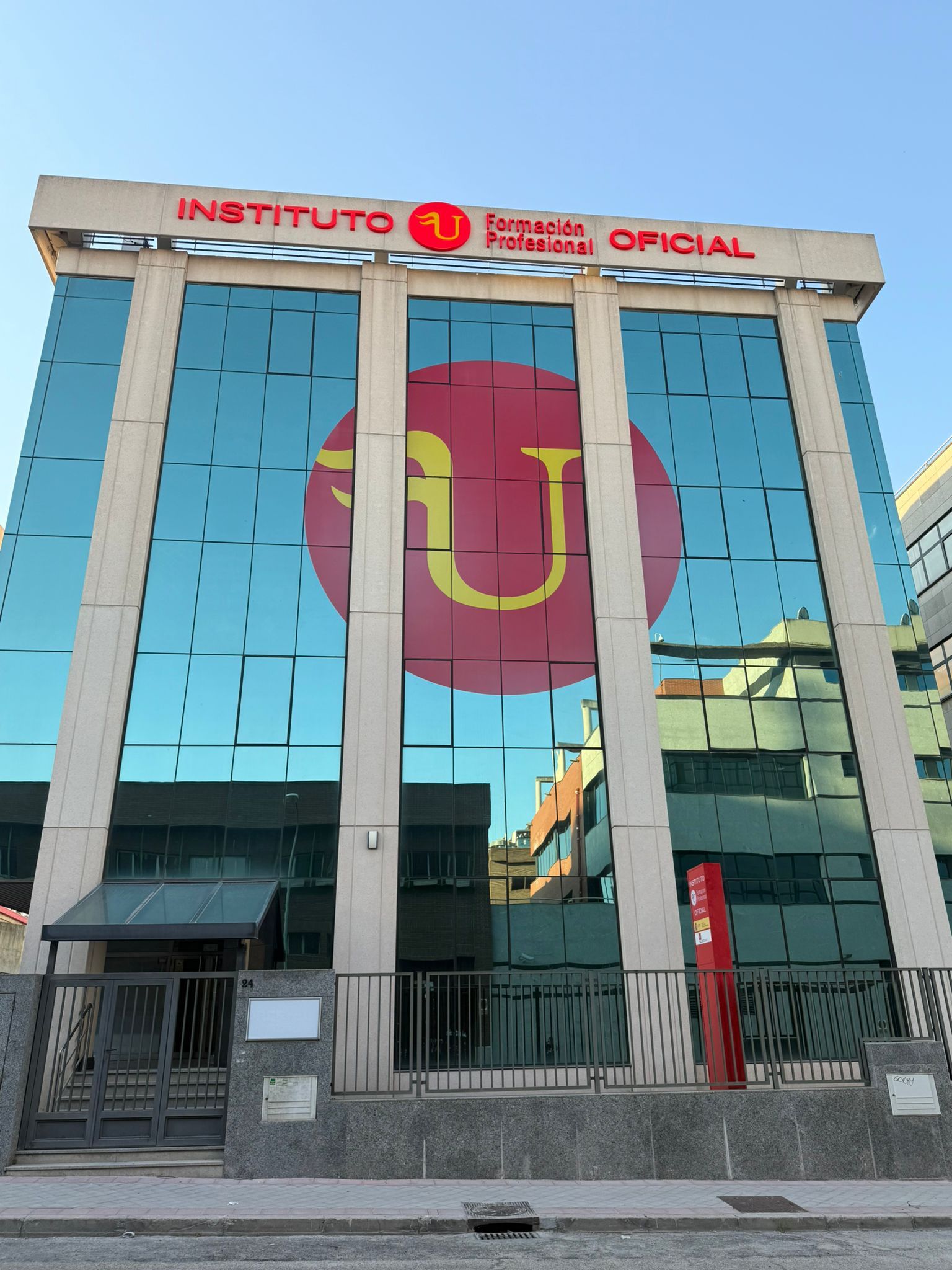 El Instituto U, centro especializado en Formación Profesional abre sus puertas