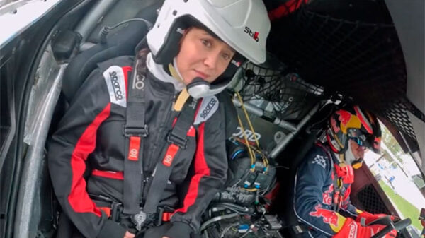 Una presidenta muy valiente, el elogio de Carlos Sainz a Isabel Díaz Ayuso Una presidenta muy valiente, el elogio de Carlos Sainz a Isabel Díaz Ayuso