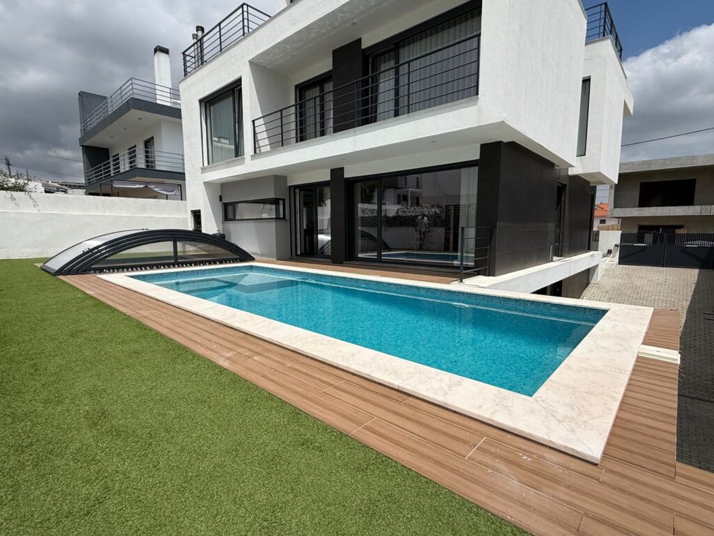 Tecnyvan, el fabricante español que revoluciona el mercado de las cubiertas para piscinas con precios directos y calidad garantizada