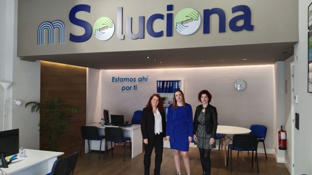 mSoluciona Pamplona: compromiso y calidad en el acompañamiento para mayores