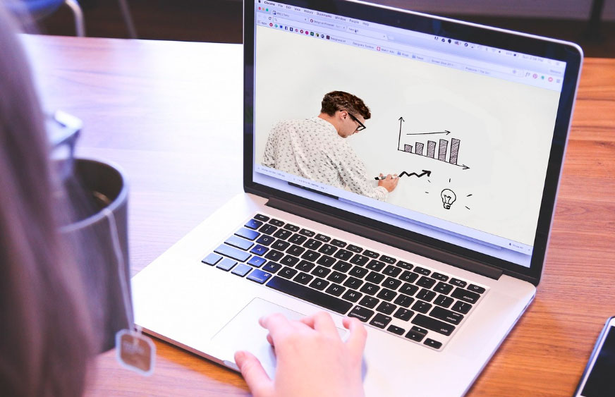 El mercado laboral impulsa la demanda de formación flexible y continua El mercado laboral impulsa la demanda de formación flexible y continua