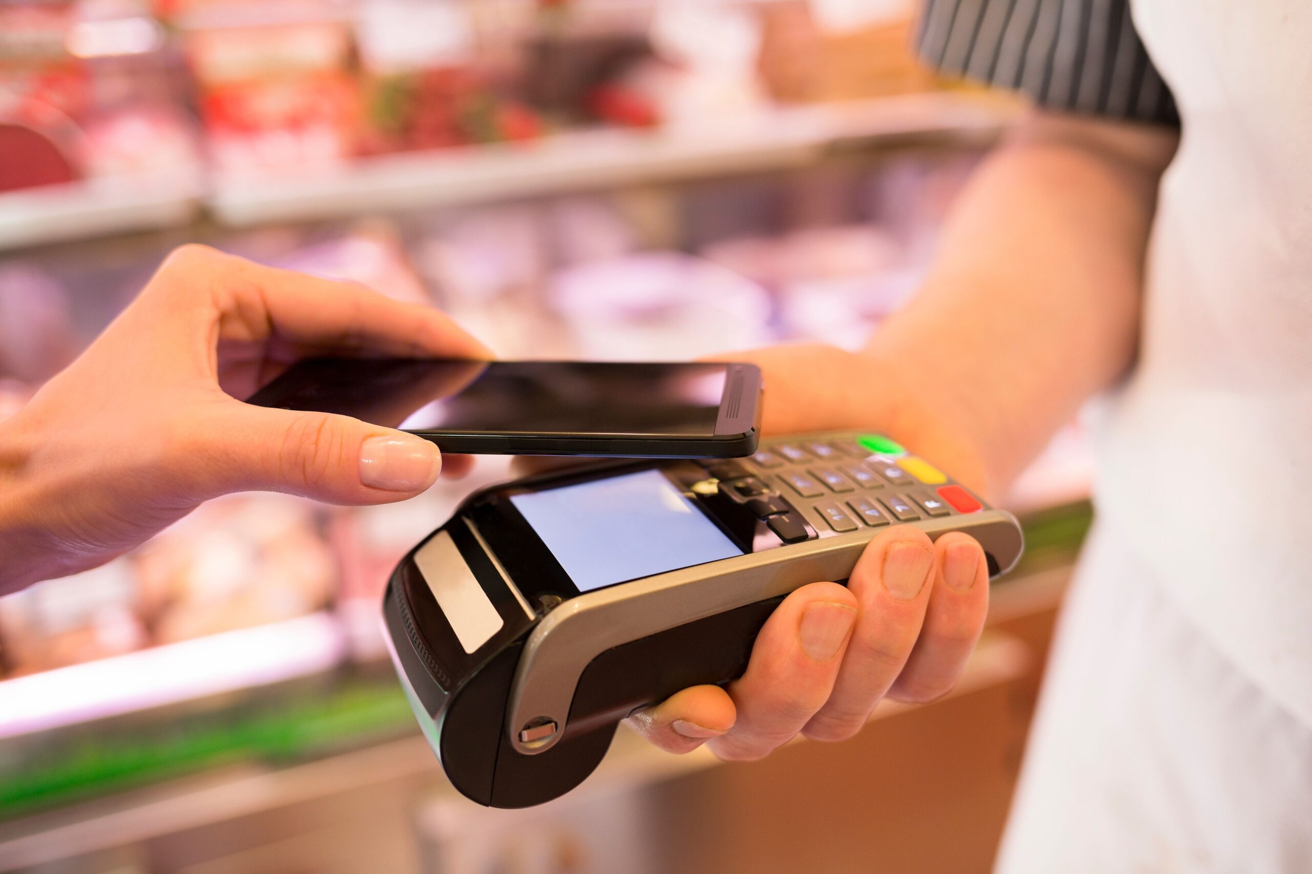 Los supermercados se preparan con el satélite para no volver a quedarse a oscuras y sin servicios
