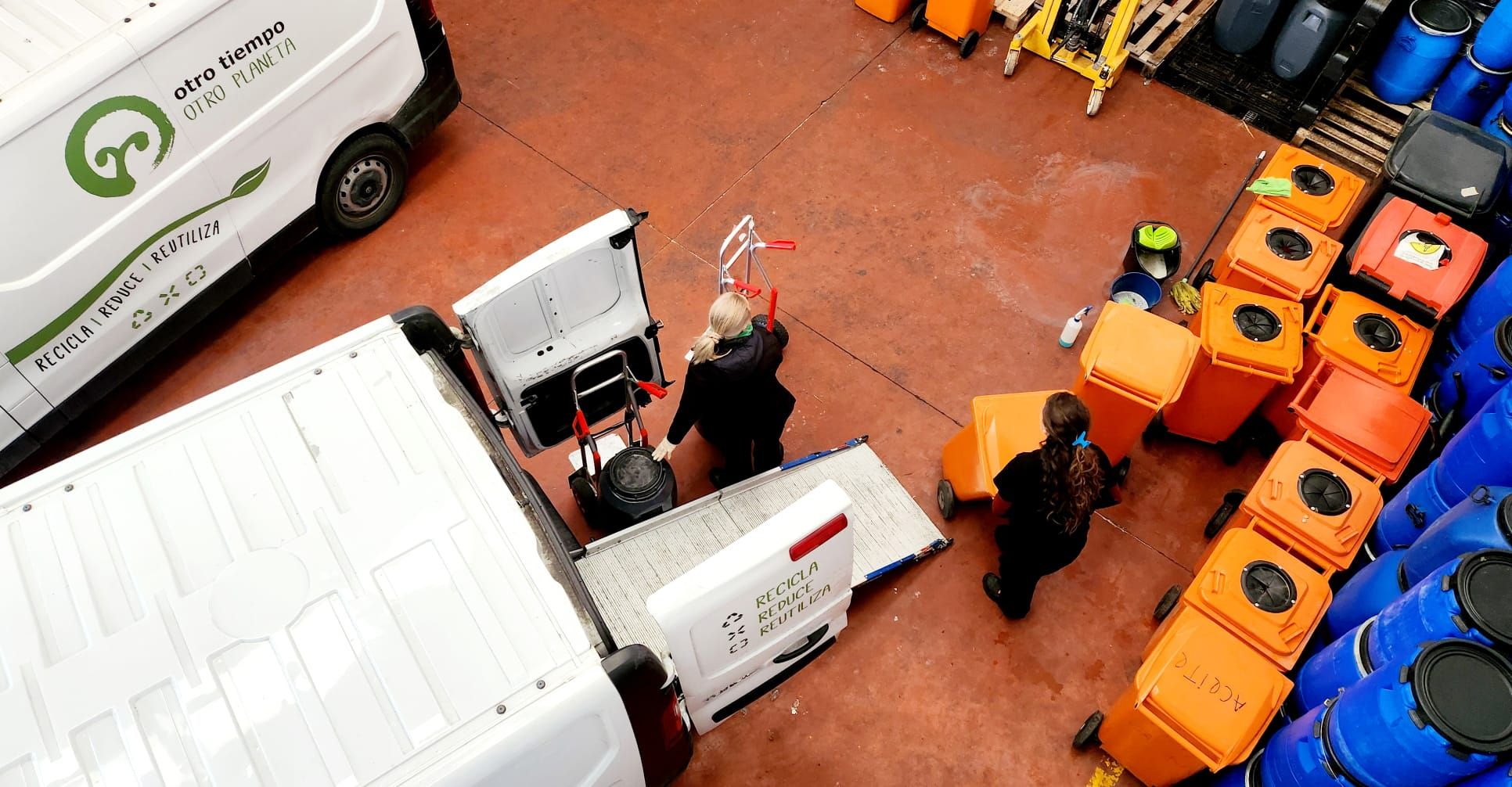 Reciclaje con impacto social: el trabajo de “Otro Tiempo, Otro Planeta” para la inserción de mujeres vulnerables