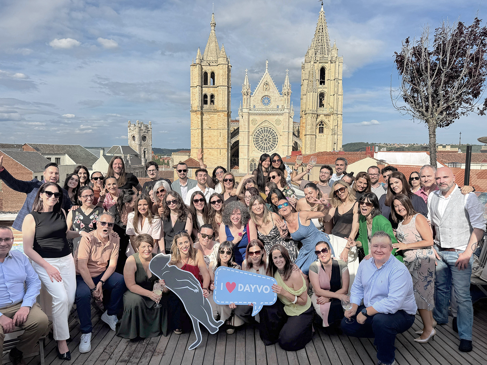 Dayvo cumple 20 años: cómo una empresa española se convirtió en referente del marketing digital