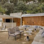Nueva intervención paisajística refuerza el vínculo entre arquitectura y entorno en el Hotel Santa Marta Nueva intervención paisajística refuerza el vínculo entre arquitectura y entorno en el Hotel Santa Marta