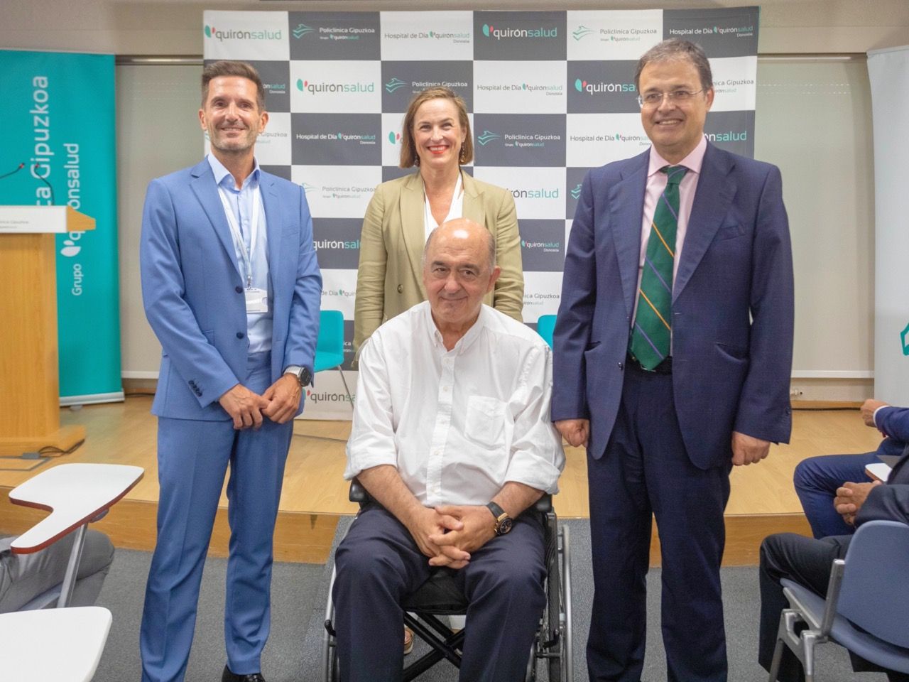 Policlínica Gipuzkoa celebra su 50 aniversario con la visita del consejero de Salud y una jornada centrada en el futuro de la asistencia sanitaria