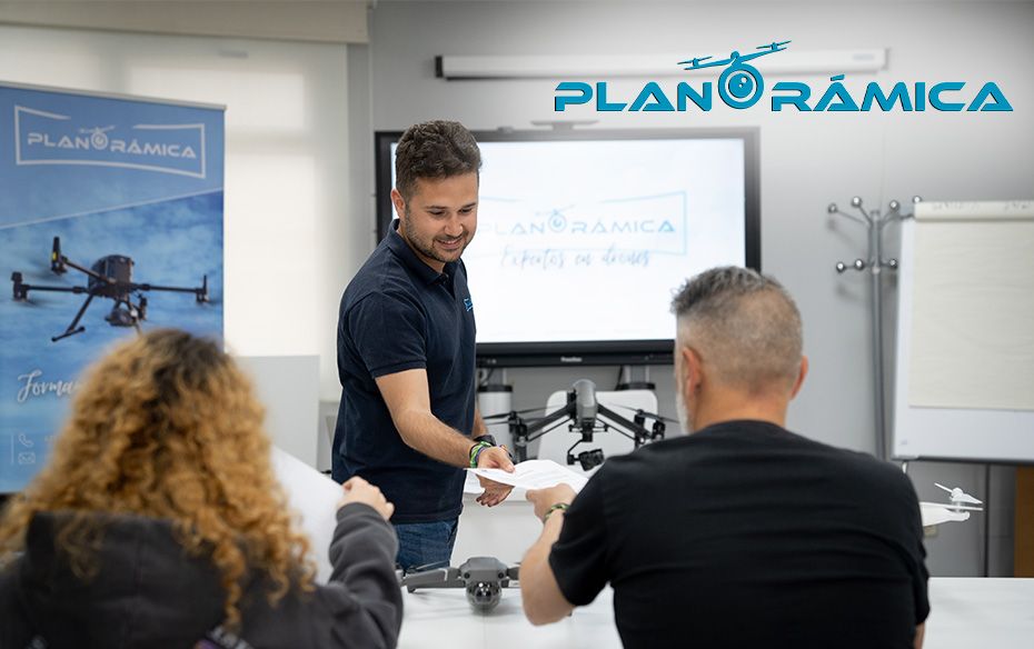 Planorámica advierte del aumento de los riesgos de volar drones sin conocer las restricciones del espacio aéreo Planorámica advierte del aumento de los riesgos de volar drones sin conocer las restricciones del espacio aéreo